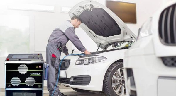 Focus sur le décalaminage moteur à l'hydrogène